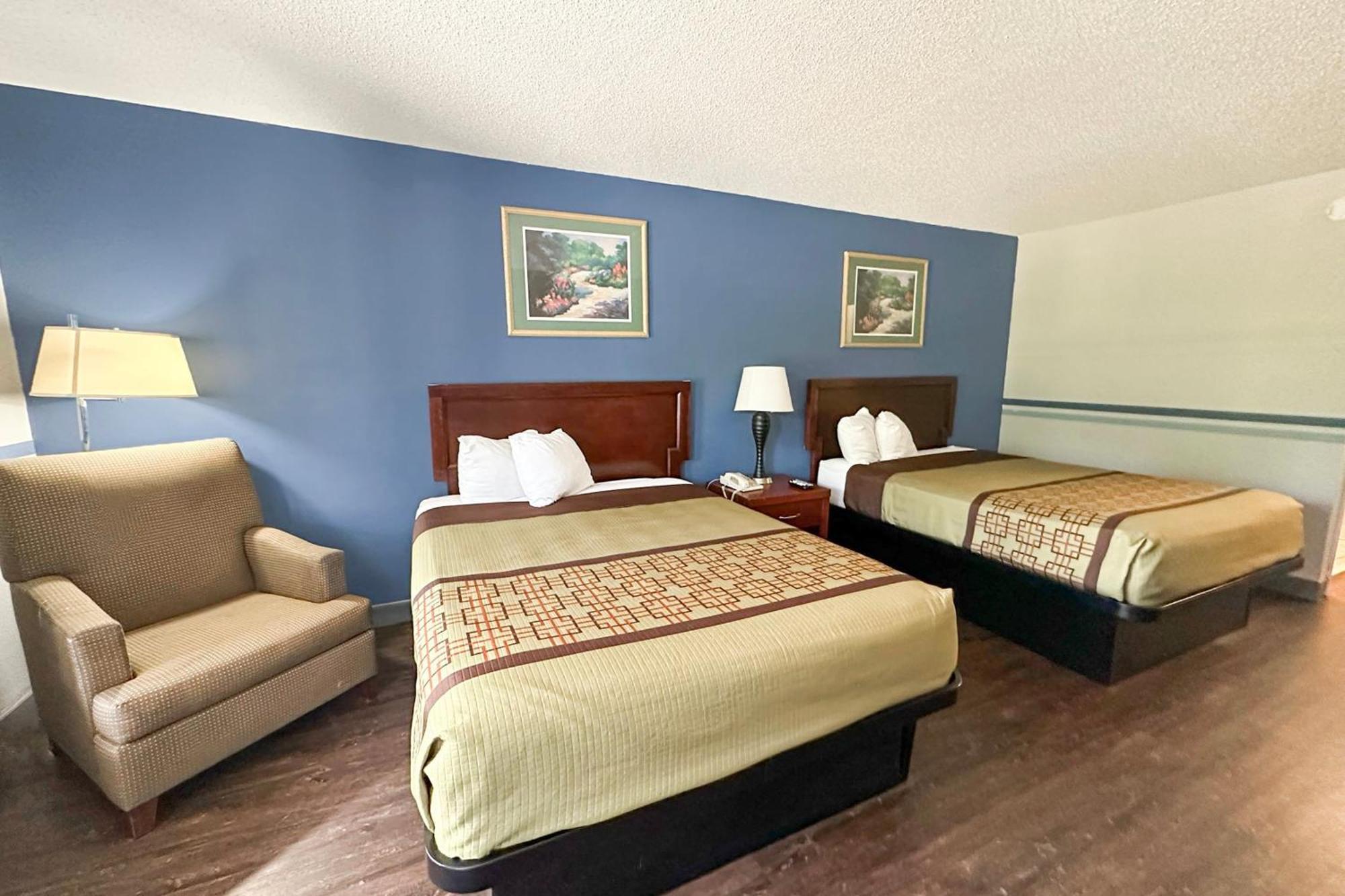 Executive Inn Ridgeway I-77 Екстер'єр фото